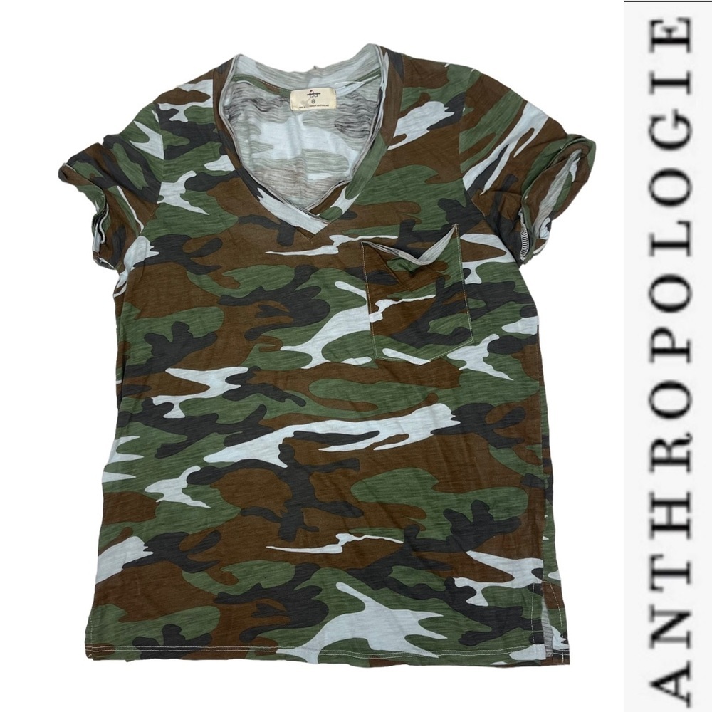NWOT Anthropologie t.la Green Camo V-neck Rolled Sleeve Tee xs